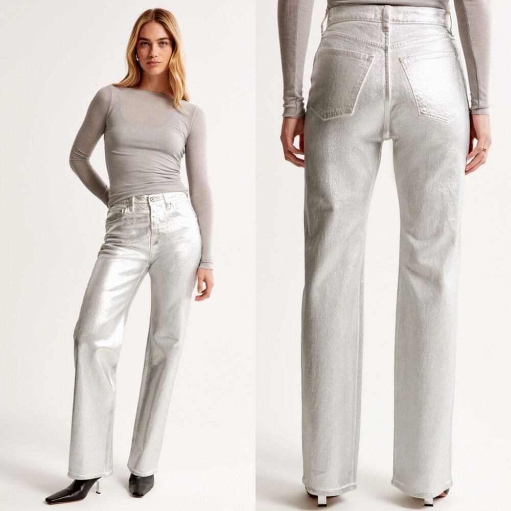 Abercrombie & Fitch NWT 90s Relaxed High Rise Metallic Silver Curve Pants 33|16
